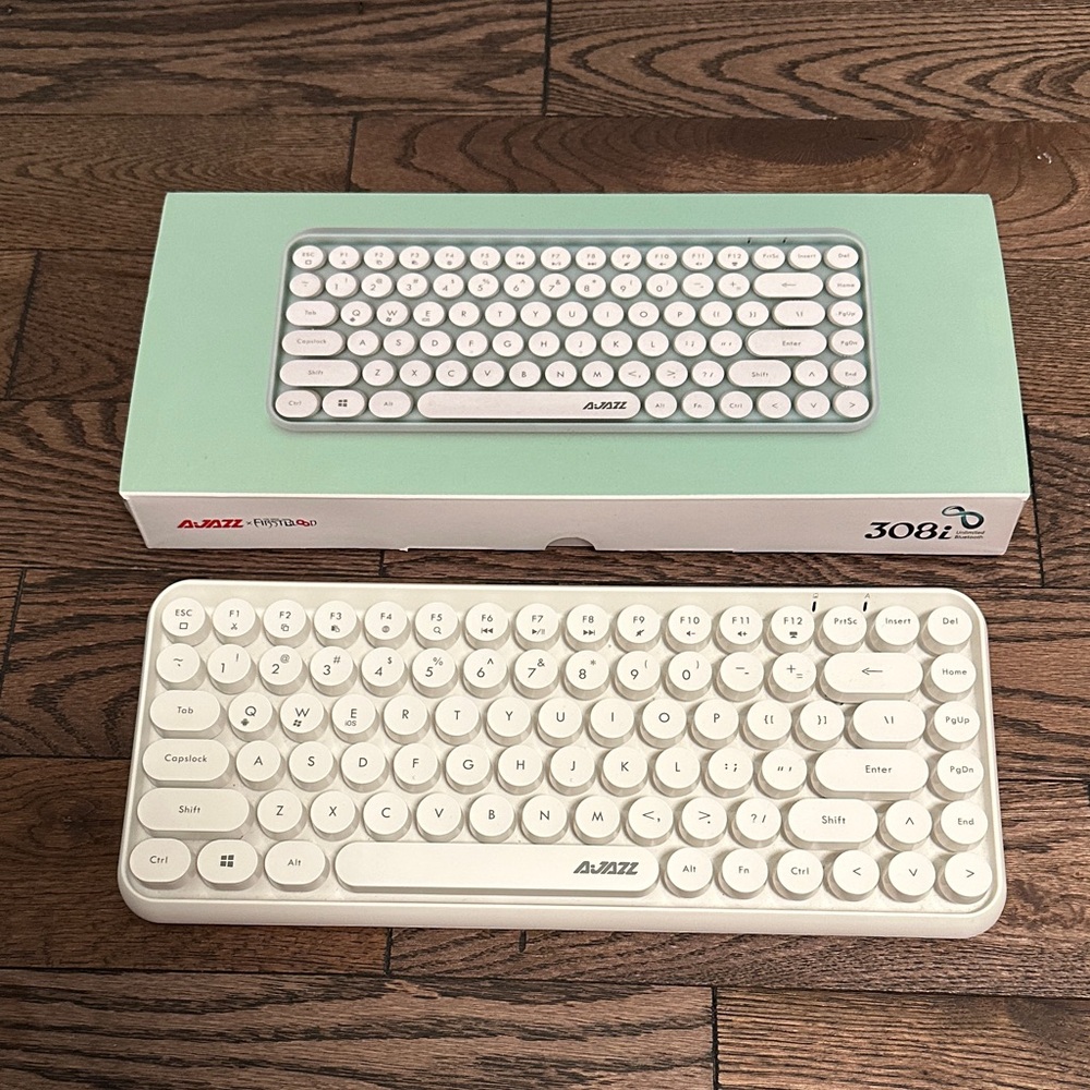 Ajazz White Wireless Keyboard